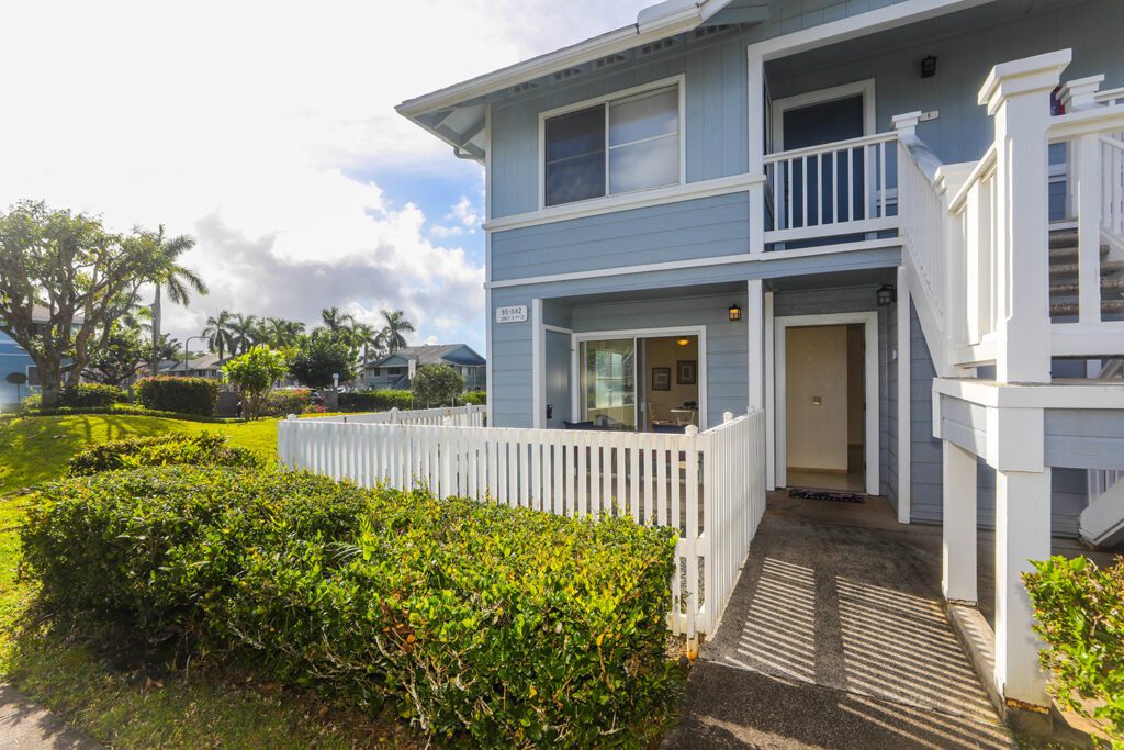 95-1142 Makaikai Street #5-40-web