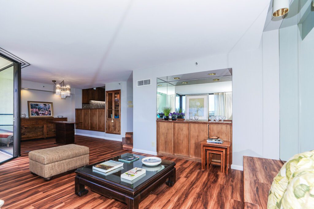 1525-Wilder-Avenue-1005-Punahou-Cliffs interior