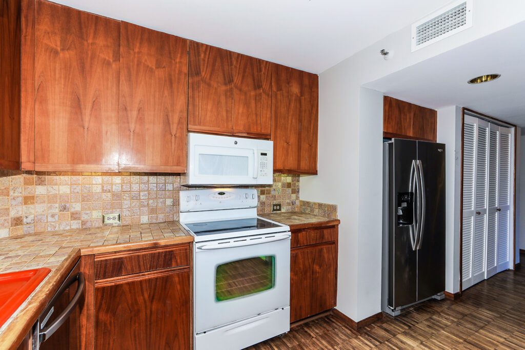 1525 Wilder Avenue #1005 - Punahou Cliffs-14-web