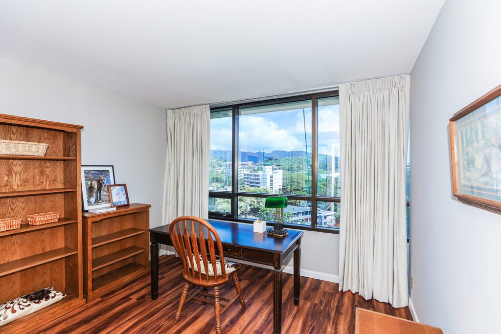 1525 Wilder Avenue #1005 - Punahou Cliffs-28-web