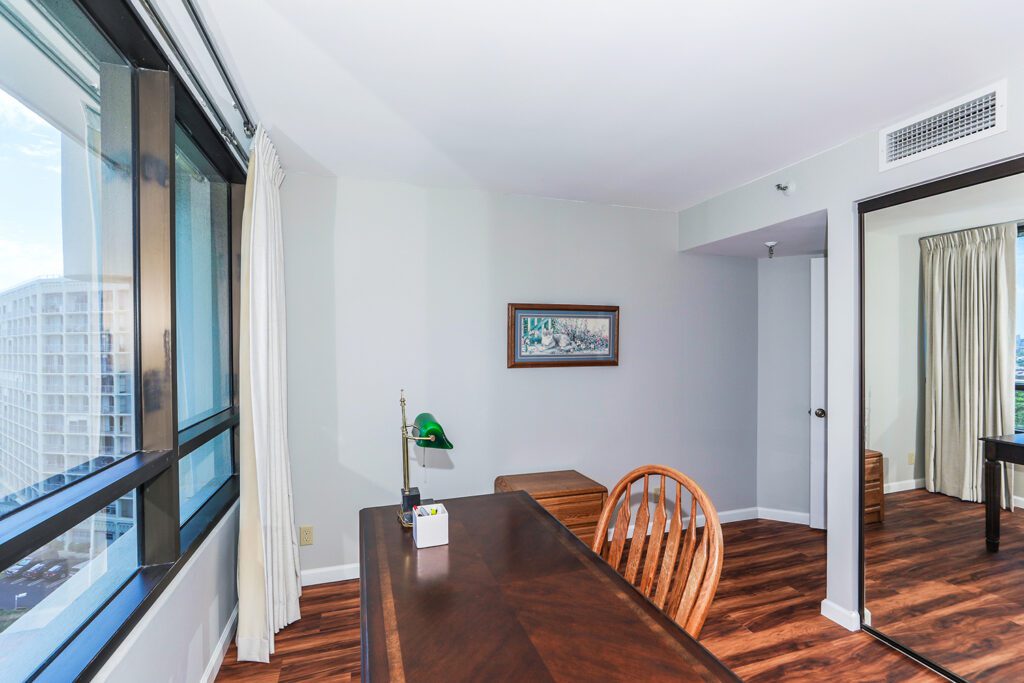 1525 Wilder Avenue #1005 - Punahou Cliffs-31-web