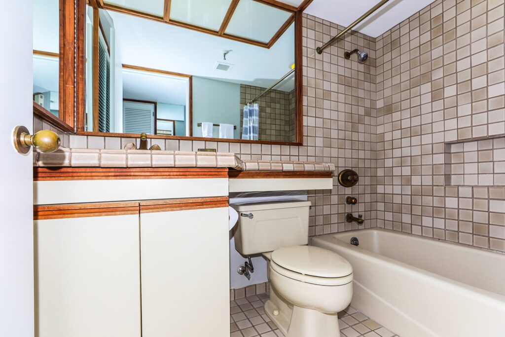 1525 Wilder Avenue #1005 - Punahou Cliffs-32-web