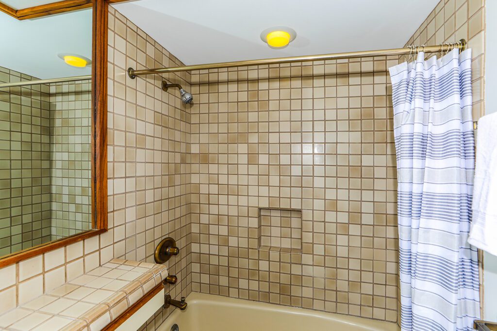 1525 Wilder Avenue #1005 - Punahou Cliffs-33-web