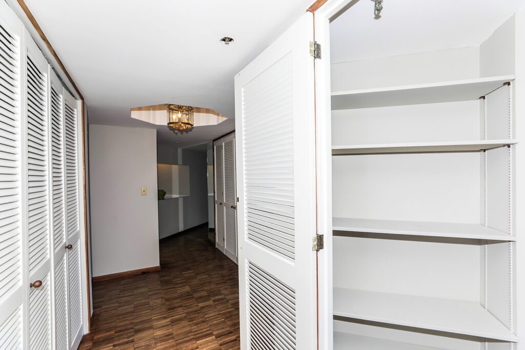 1525 Wilder Avenue #1005 - Punahou Cliffs-38-web