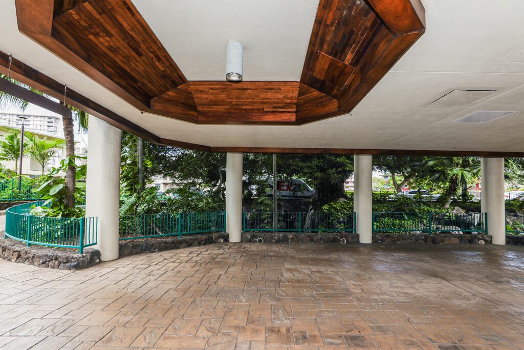 1525 Wilder Avenue #1005 - Punahou Cliffs-66-web