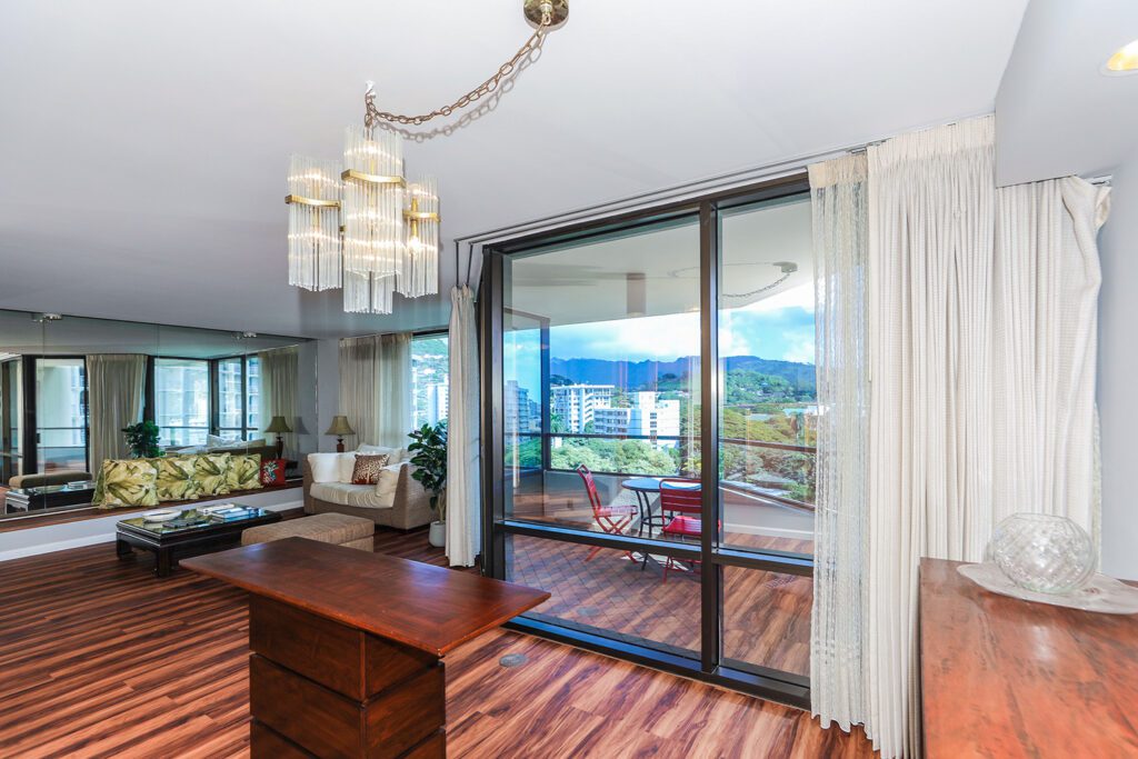 1525 Wilder Avenue #1005 - Punahou Cliffs-67-web