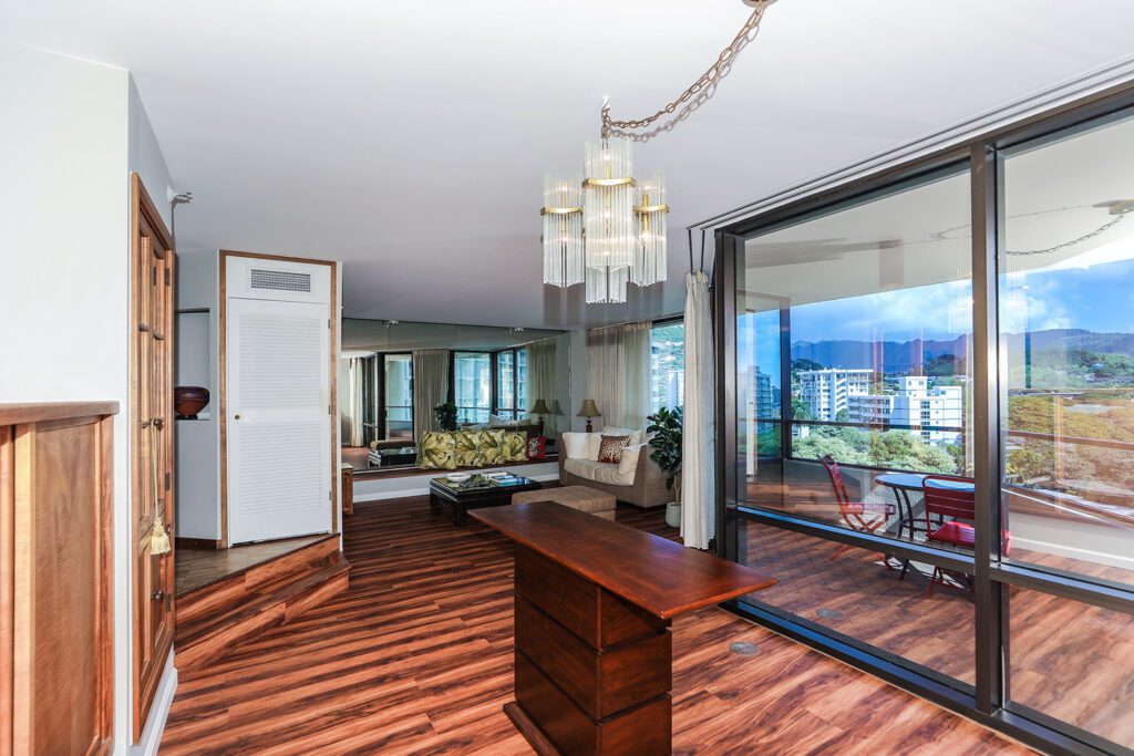 1525 Wilder Avenue #1005 - Punahou Cliffs-68-web